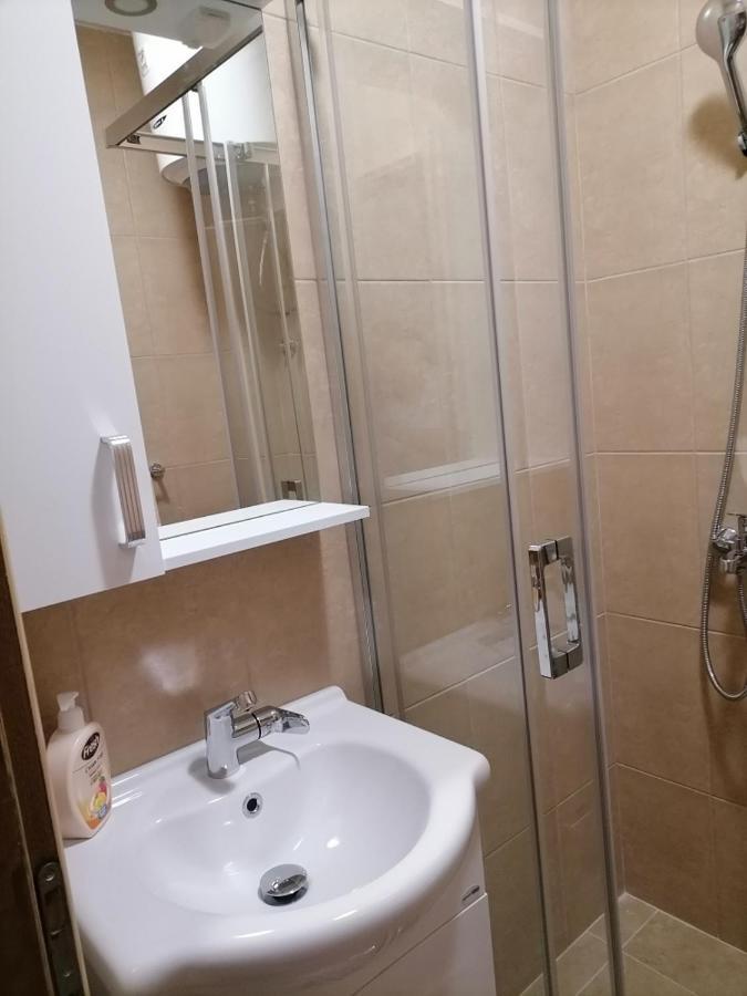 Apartmani 15 Cetinje Buitenkant foto