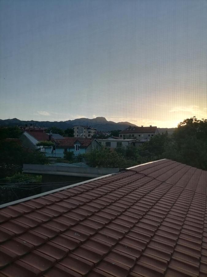 Apartmani 15 Cetinje Buitenkant foto