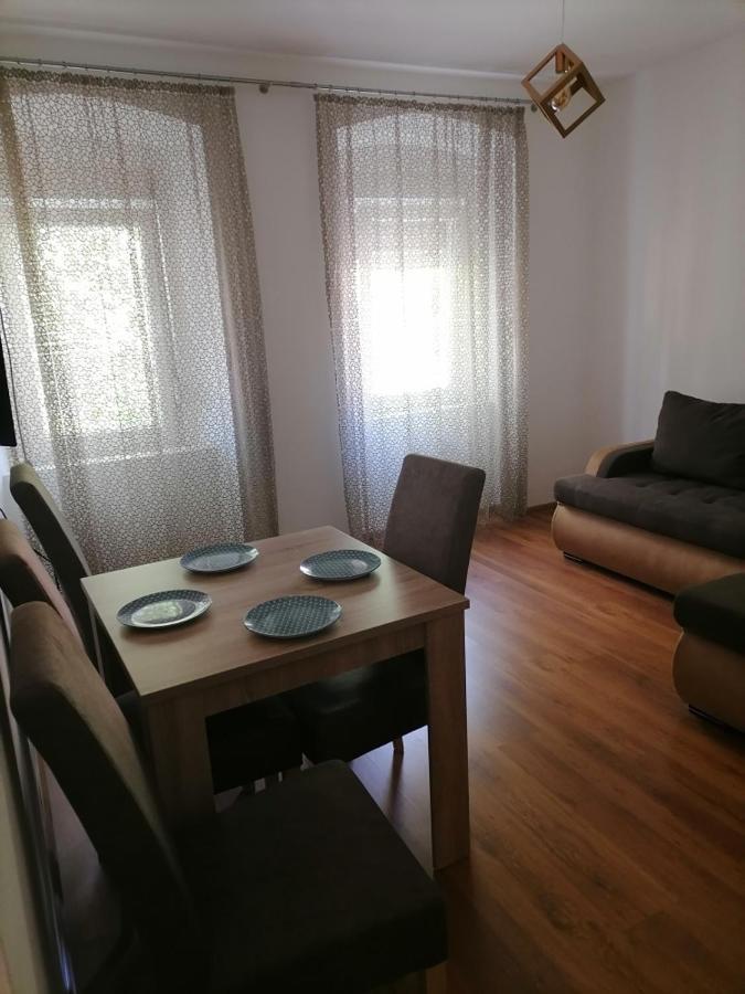 Apartmani 15 Cetinje Buitenkant foto