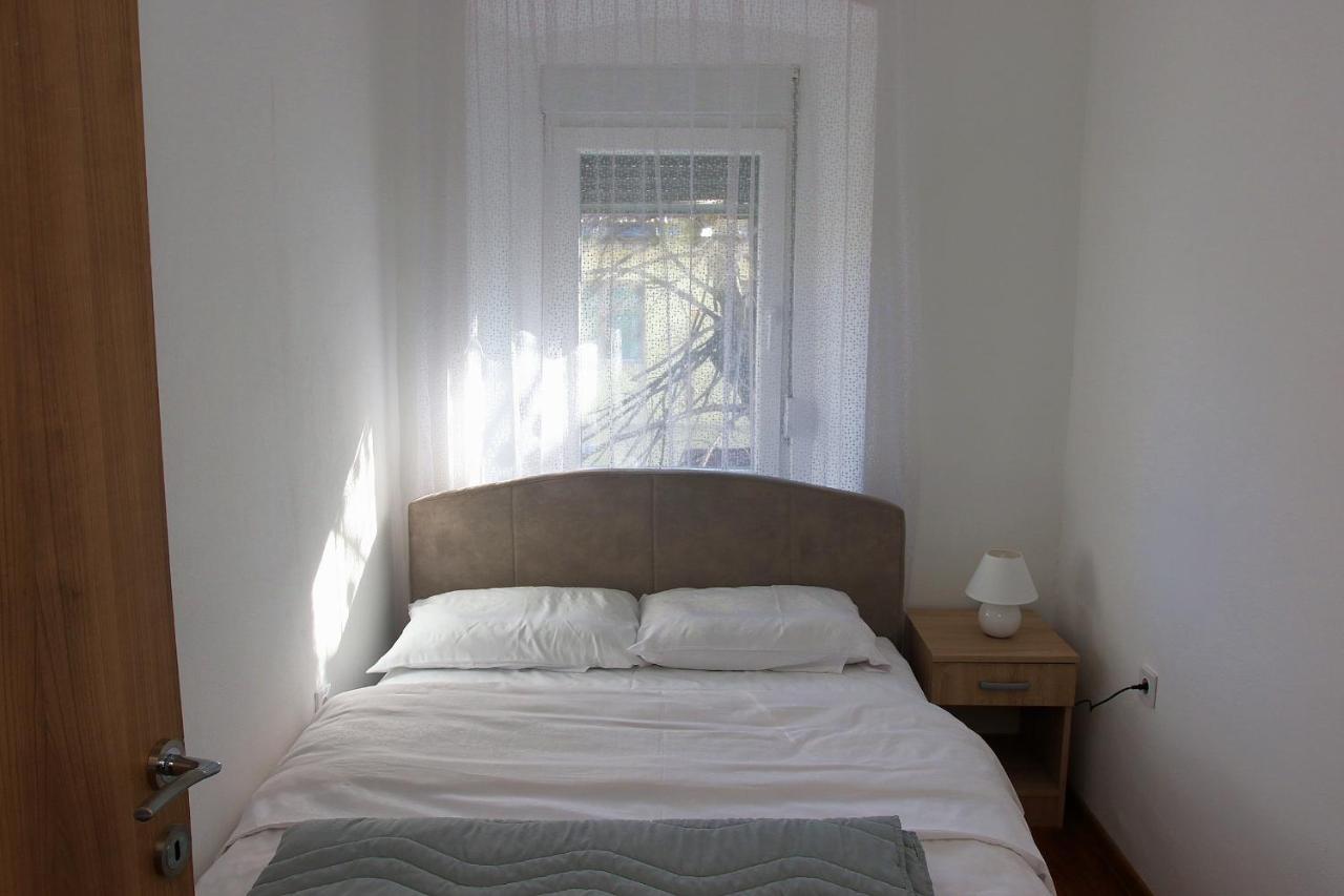 Apartmani 15 Cetinje Buitenkant foto